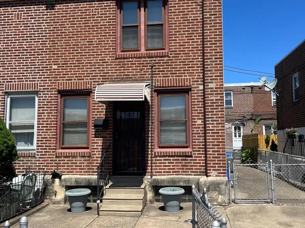3638 Livingston St, Philadelphia, PA 19134