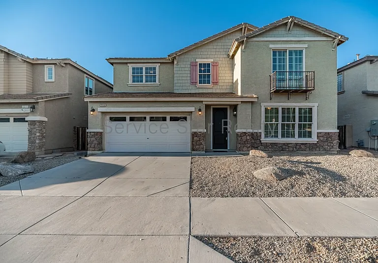 2214 E Chanute Pass — Photo 1
