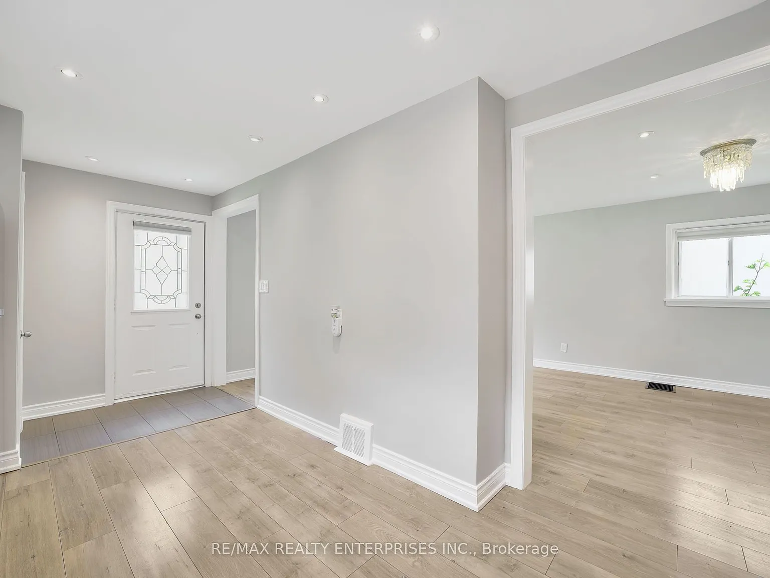 5 bed, $4,600 — Photo 2