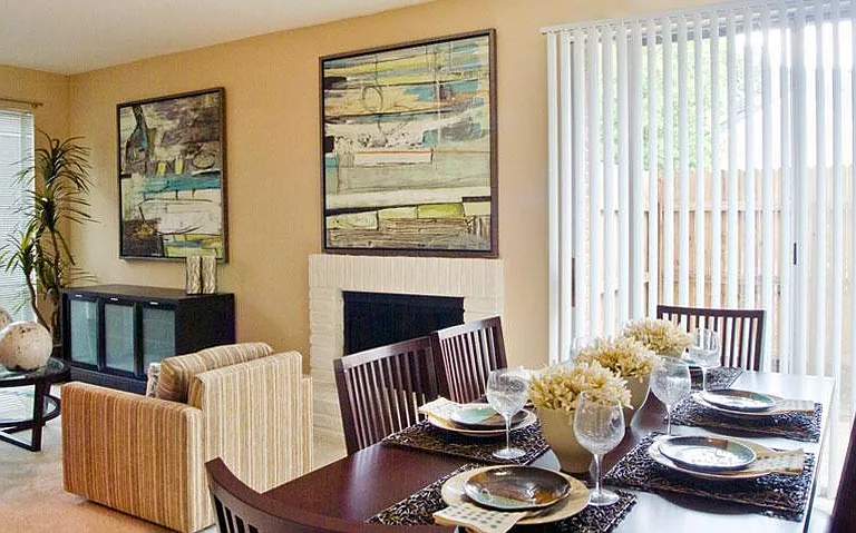 9446 Briar Forest Dr — Photo 4