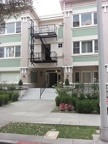 Euclid Square Apts Photo 1
