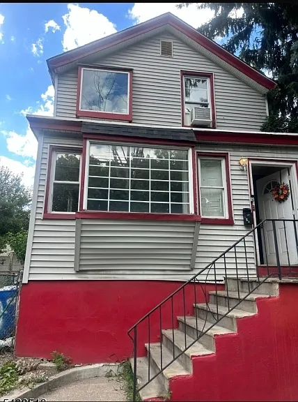 79 Washington Ave — Photo 1