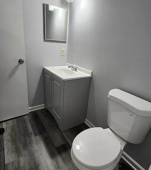 237 Alymer Ct — Photo 10
