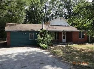 6811 Leavenworth Rd, Kansas City, KS 66109
