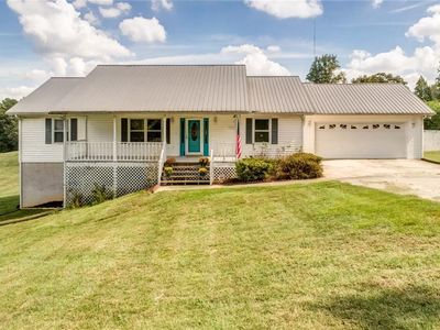 7045 Spout Springs Rd, Flowery Branch, GA, 30542