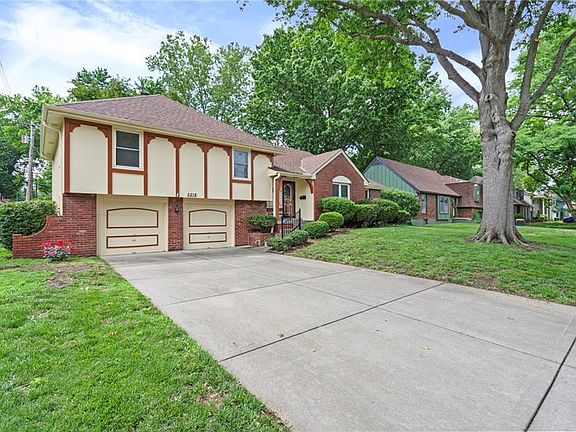 2nd image of 5218 Spring Ave