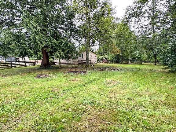 2nd image of 11185 272nd St