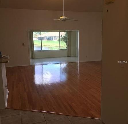 4th image of 705 Staffordshire Ln #25