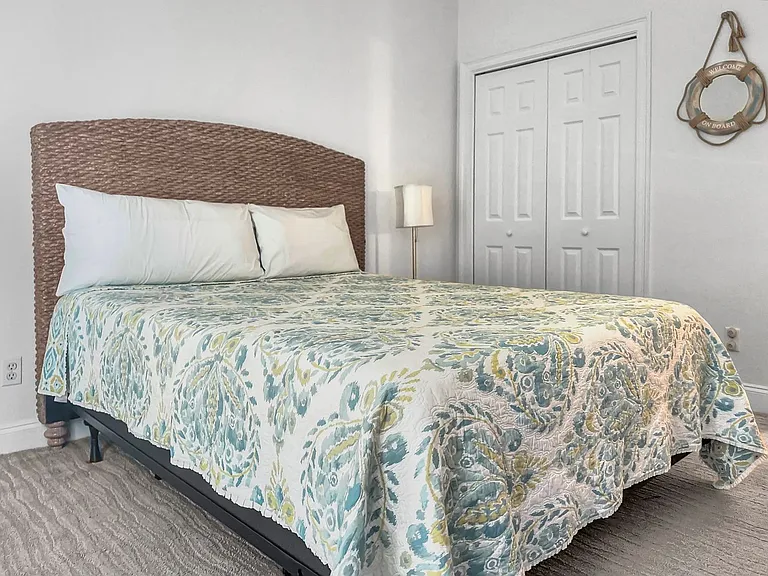 4507 Furling Ln #303 — Photo 28