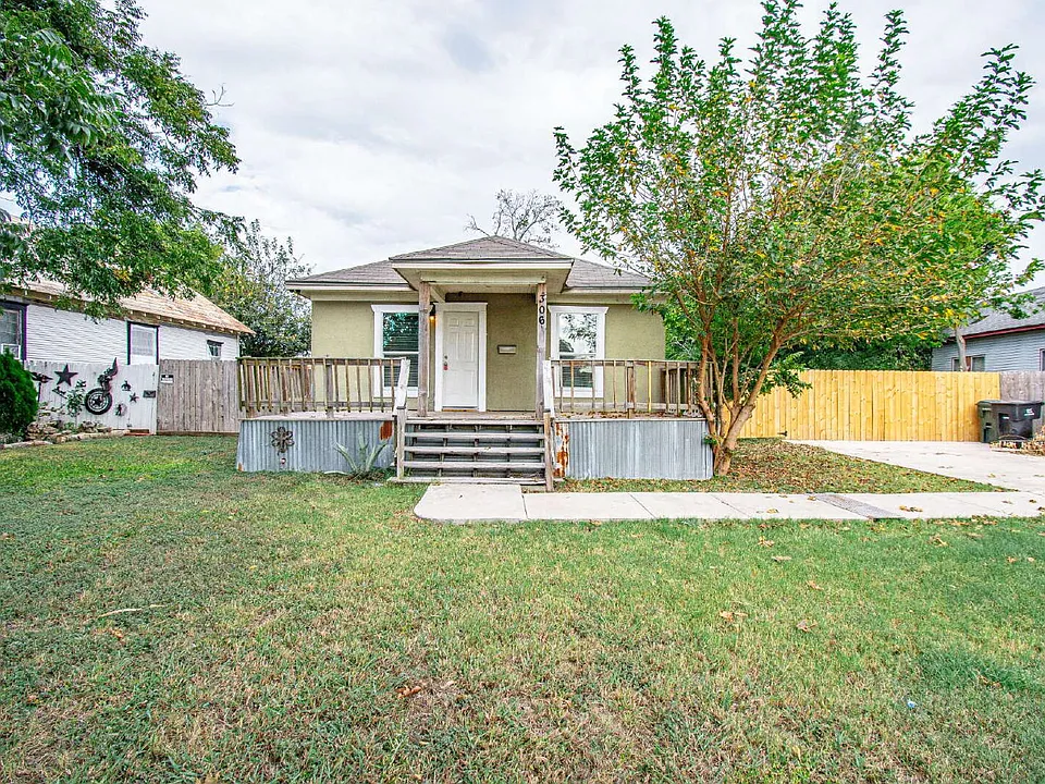306 S 25th St