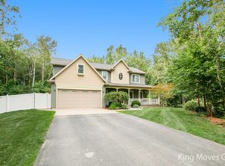 8555 Charley Ln NE, Rockford, MI 49341