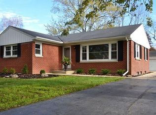 7508 N Mohawk Rd, Fox Pt, WI 53217