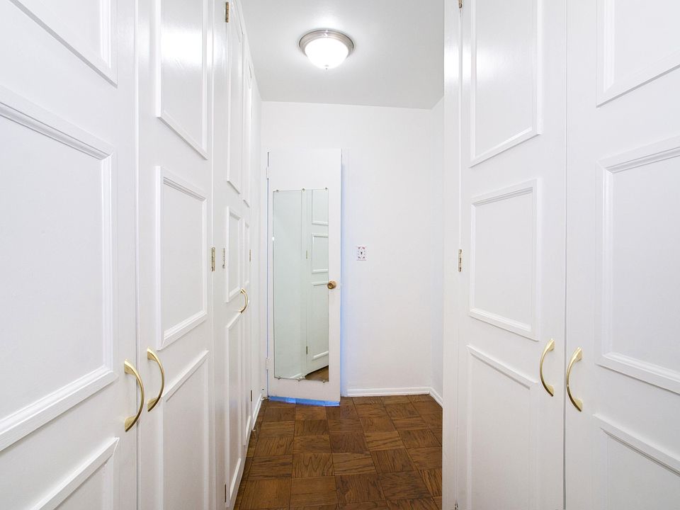 2nd image of 305 E 24th St APT 4U