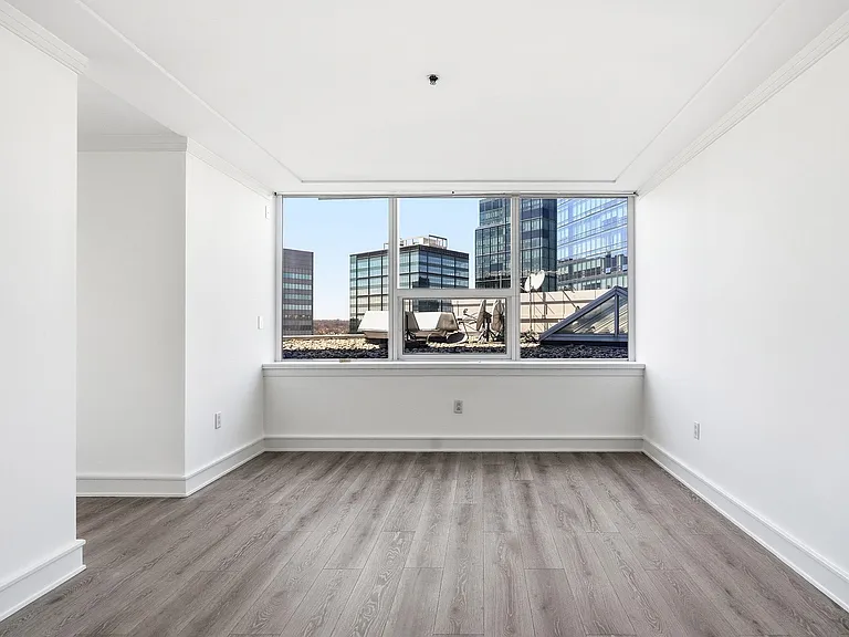 1 Renaissance Sq #11G — Photo 13