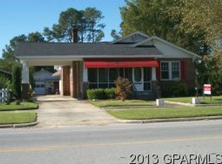 7558 Pitt St, Grimesland, NC 27837