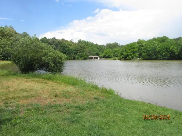 Lakeside Rd, Madisonville, TN 37354
