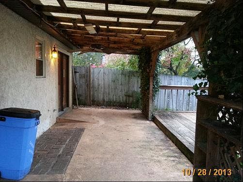 3rd image of 600 Eureka Springs Dr