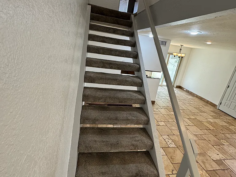 1802 E Frier Dr #1 — Photo 12