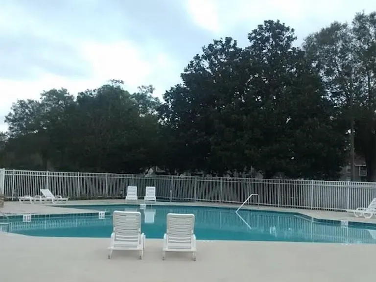 172 Reserve Cir #100 — Photo 11