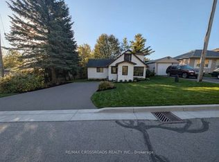 261 Lakeview Blvd, Georgina, ON L4P2Y4