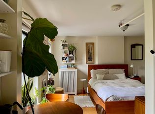 412 9th St APT 4, Brooklyn, NY 11215