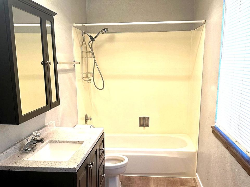 1st image of 2910 SW Dolph Ct APT 008