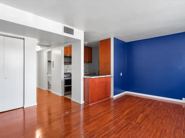 1707 North Prospect AVENUE #2D, Milwaukee, WI 53202