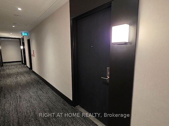 4th image of 55 Duke St W #412