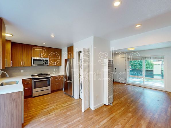 1441 Casa Buena Dr #304