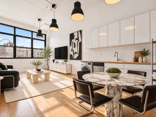 59 Bogart Street image 1 of 10