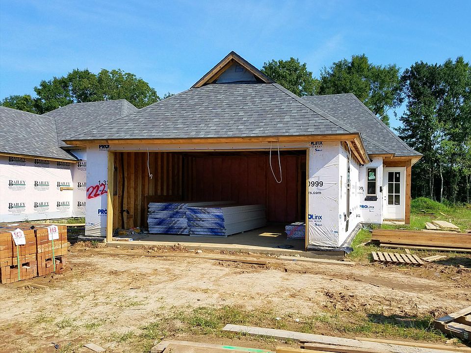 1st image of 222 Twin Meadow Blvd