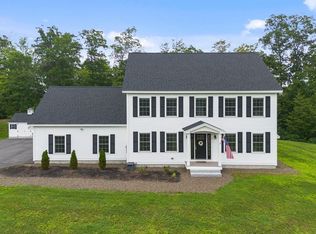 7 Kennard Rd, Epping, NH 03042