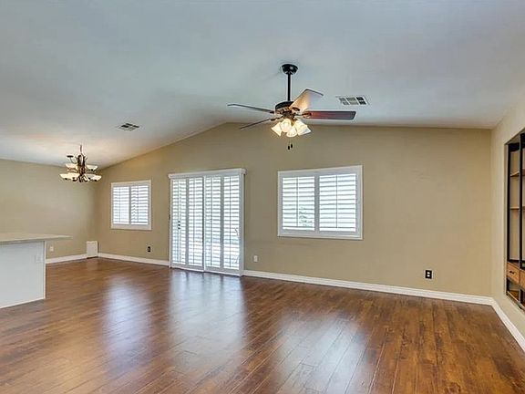 2nd image of 8841 Spinning Wheel Ave