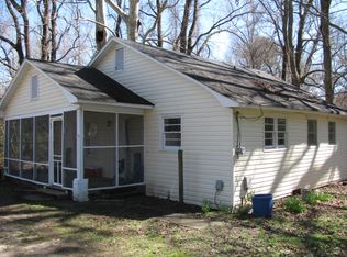 3840 Camden Hwy, Dalzell, SC 29040
