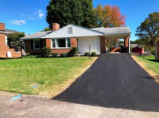 2829 Tully Dr, Roanoke, VA