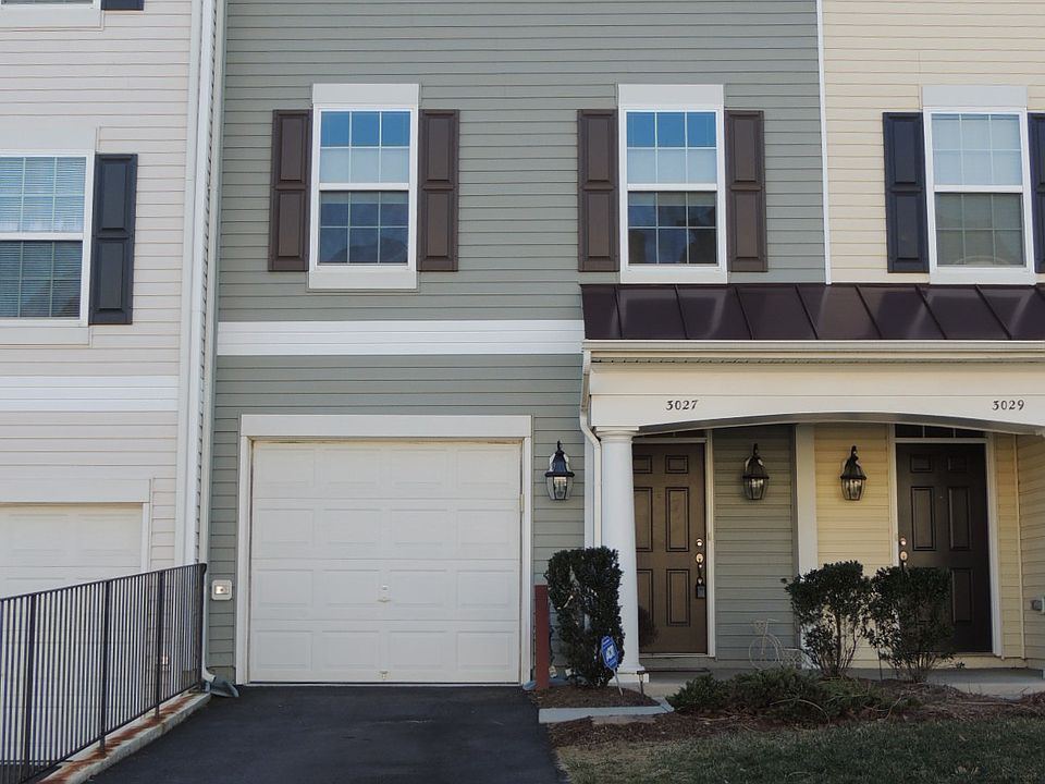 1st image of 3027 Chinkapin Oak Ln #335