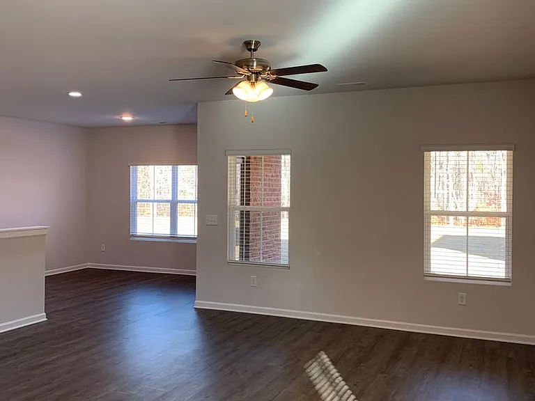 2169 Kilpatrick Ln — Photo 4