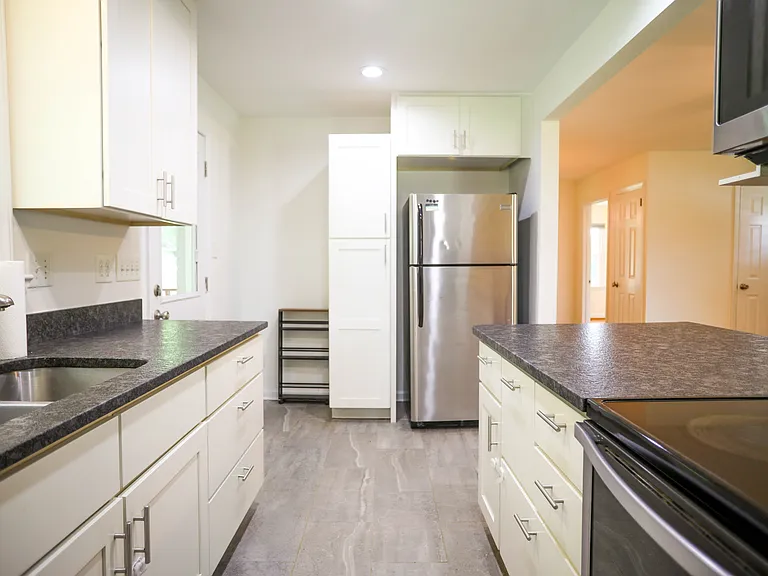 2313 Millbank St — Photo 7
