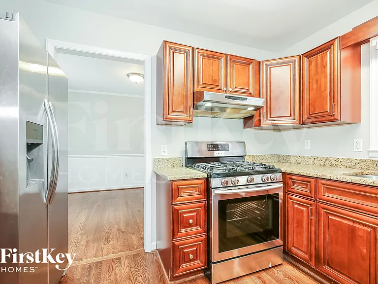 4100 Witherow Rd — Photo 8
