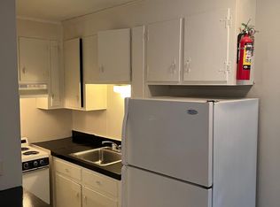 5052 Delta St APT 11, North Charleston, SC 29406