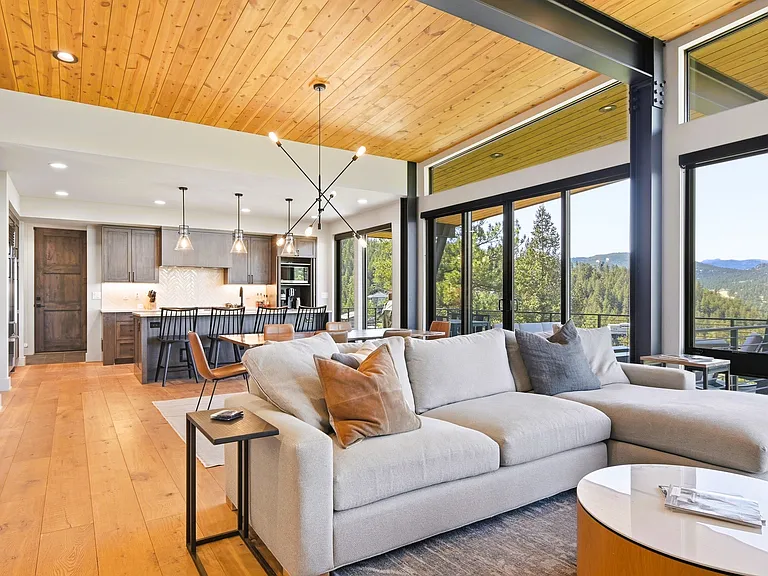 4475 Forest Trl — Photo 8