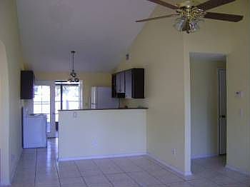 5th image of 7606 Canyon Ct