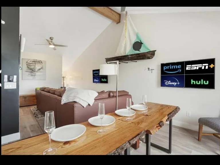 551 Demarett Dr #4 — Photo 4