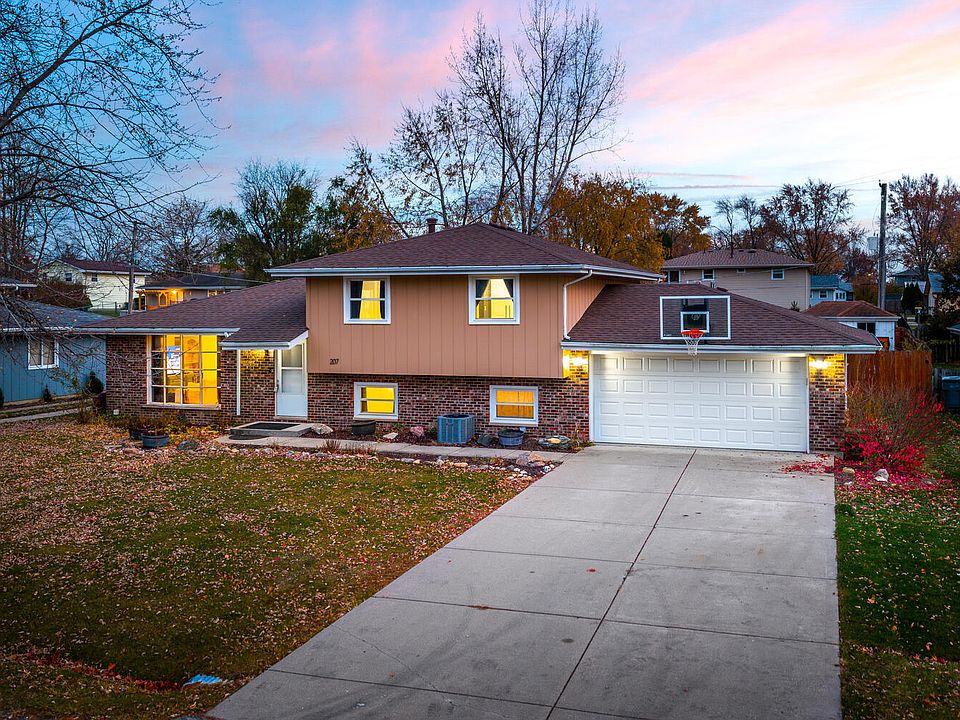 1st image of 207 Diana Ave
