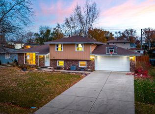 207 Diana Ave, Shorewood, IL 60404