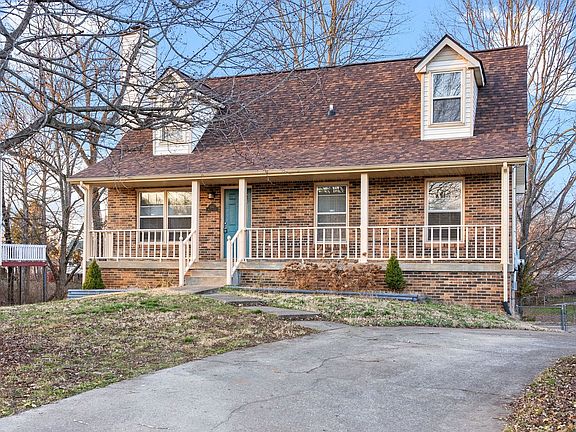 3rd image of 2147 Bauling Ln