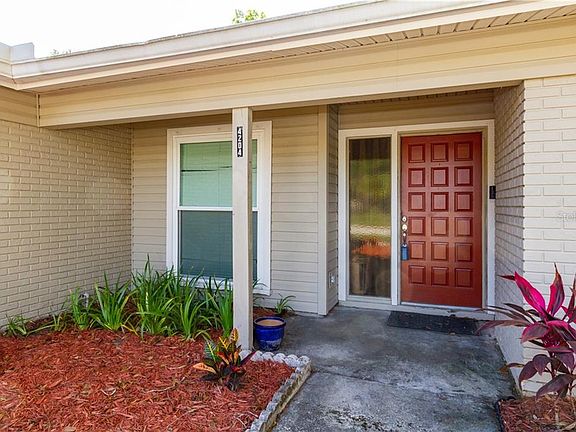 5th image of 4204 Kezar Ln