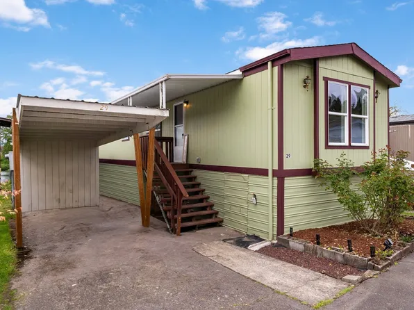 39100 NW Pacific Hwy Unit 29, Woodland, WA 98674