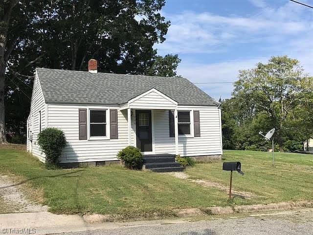 1st image of 906 Norman St