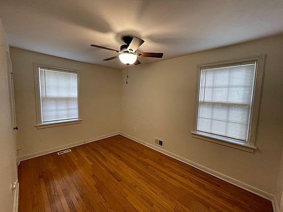 Back bedroom